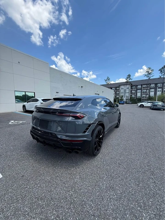 2023 Lamborghini Urus - Image 3 of 17