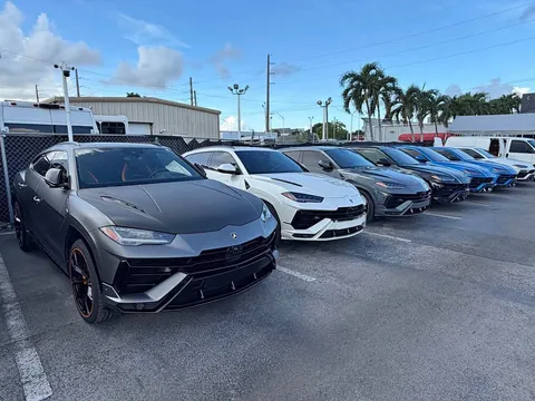 2023 Lamborghini Urus Sport Utility 4D