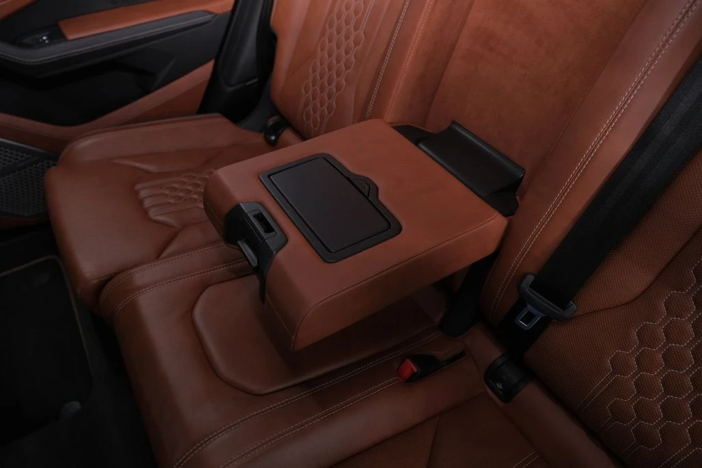 2023 Lamborghini Urus - Image 15 of 31