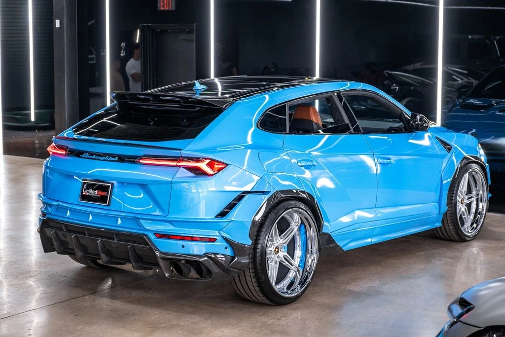 2023 Lamborghini Urus - Image 23 of 31