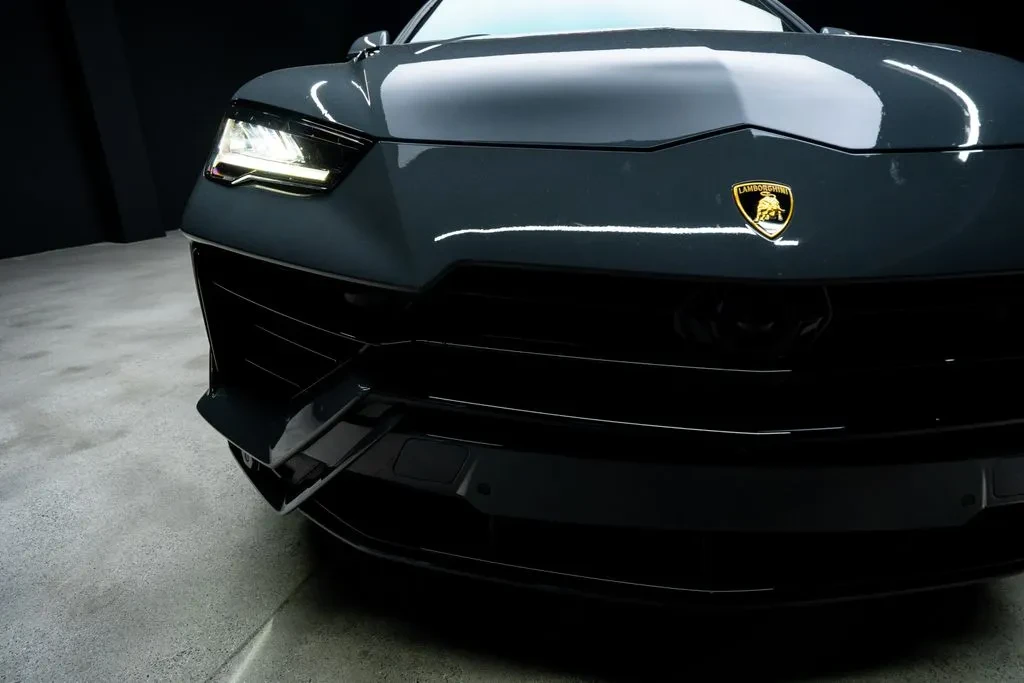 2023 Lamborghini Urus - Image 8 of 31