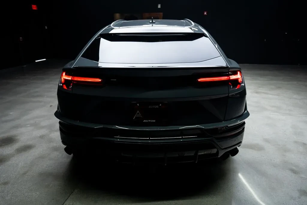 2023 Lamborghini Urus - Image 21 of 31