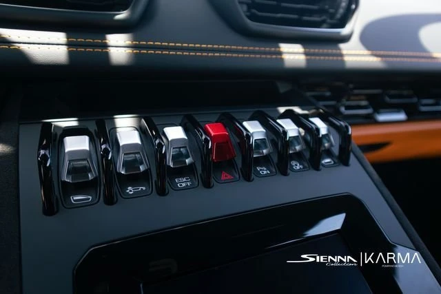 2023 Lamborghini Huracan - Image 12 of 19