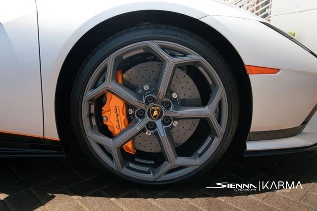 2023 Lamborghini Huracan - Image 7 of 19