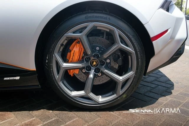 2023 Lamborghini Huracan - Image 8 of 19