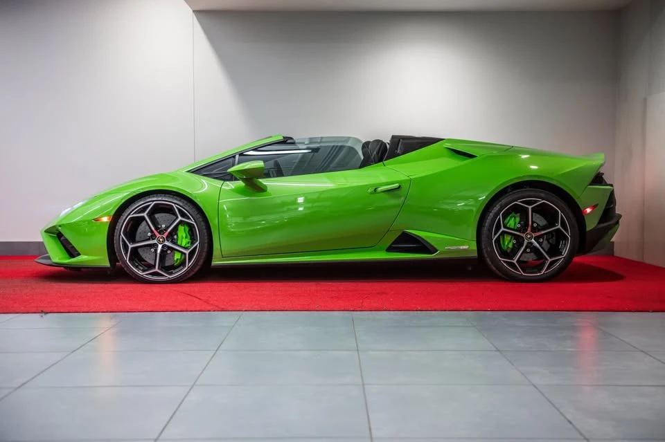 2023 Lamborghini Huracan - Image 5 of 10