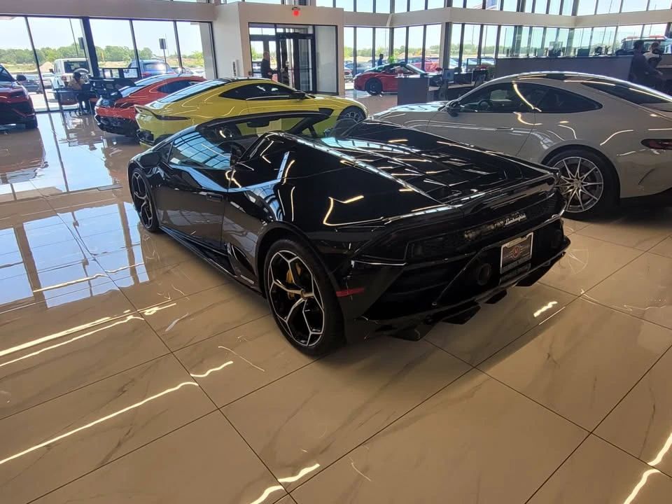2023 Lamborghini Huracan - Image 6 of 9