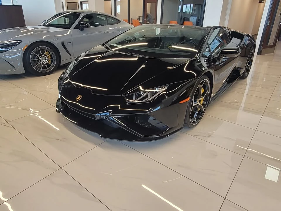 2023 Lamborghini Huracan - Image 3 of 9