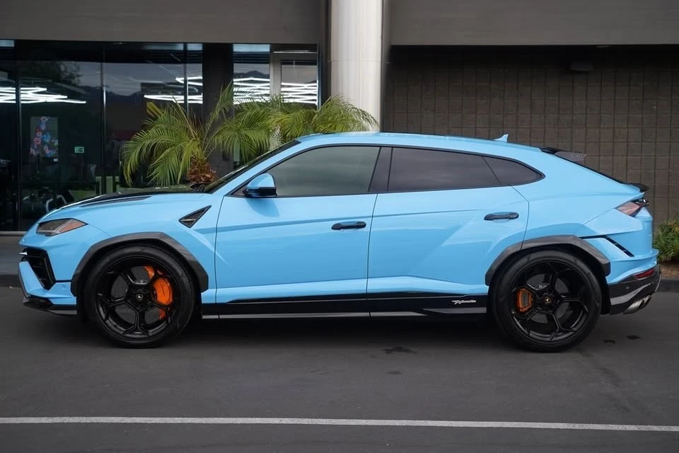 2023 Lamborghini Urus - Image 4 of 20