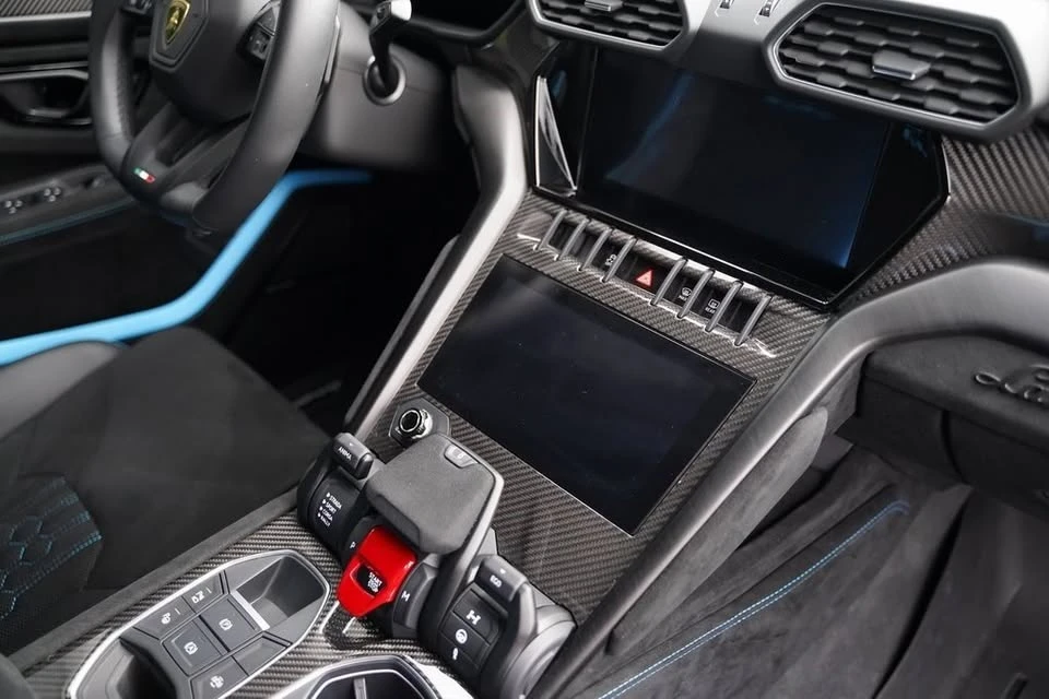 2023 Lamborghini Urus - Image 18 of 20
