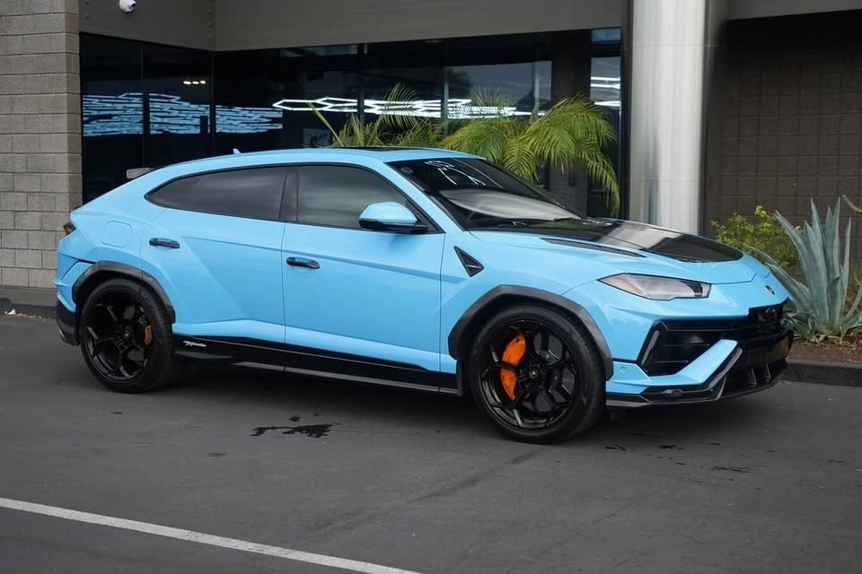 2023 Lamborghini Urus - Image 10 of 20