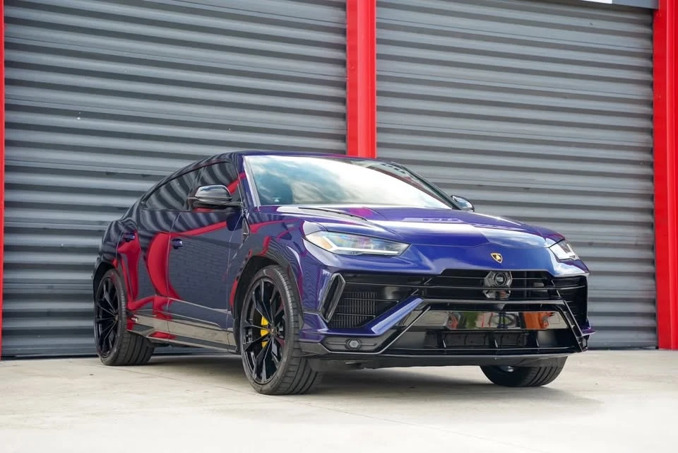 2023 Lamborghini Urus - Image 10 of 19