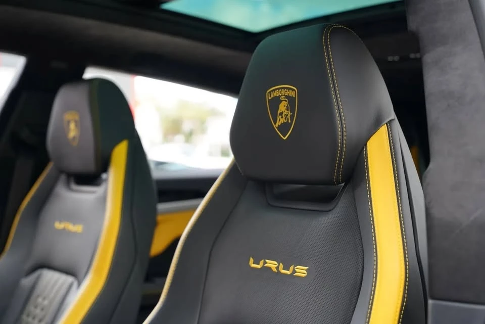 2023 Lamborghini Urus - Image 19 of 19