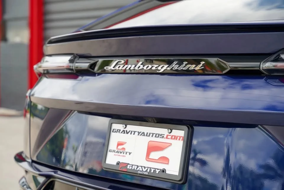 2023 Lamborghini Urus - Image 6 of 19