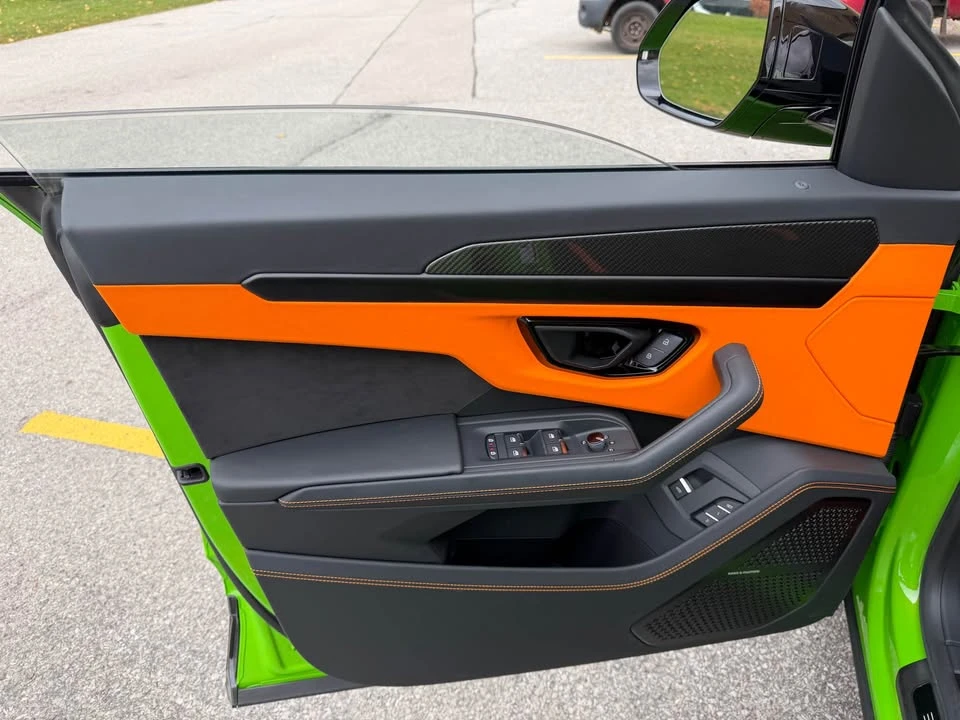 2023 Lamborghini Urus - Image 13 of 20