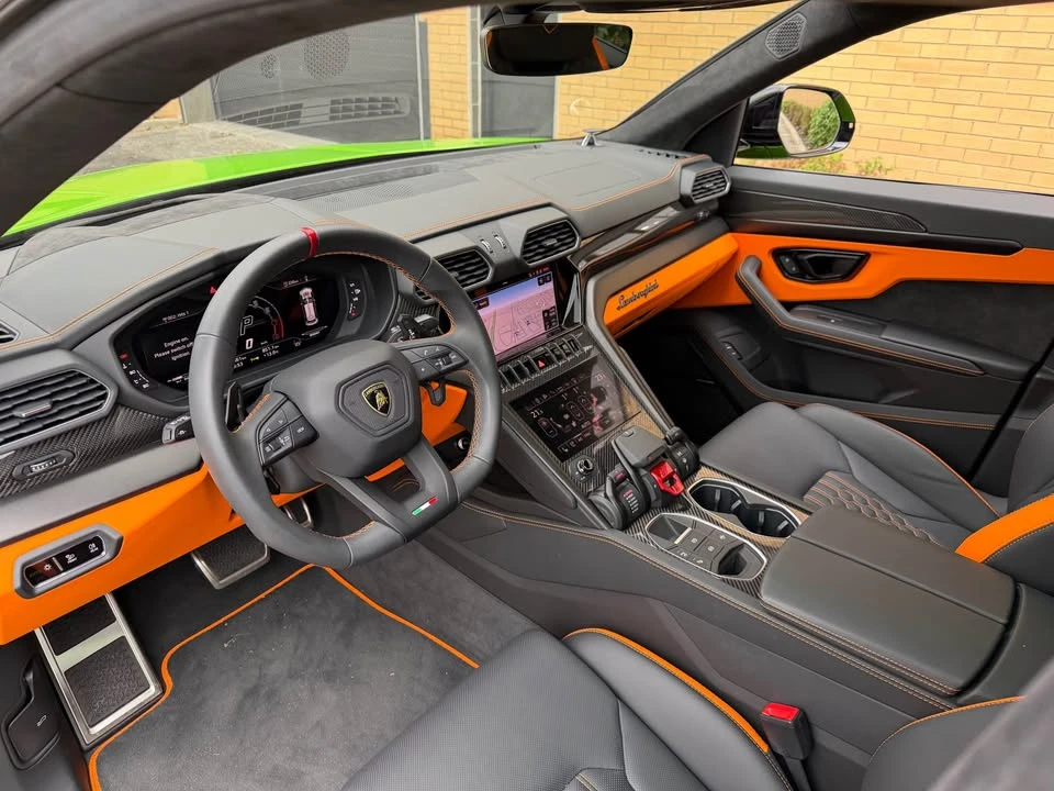 2023 Lamborghini Urus - Image 12 of 20