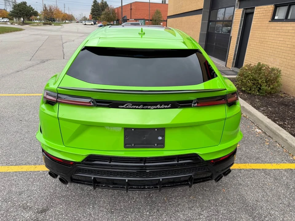 2023 Lamborghini Urus - Image 8 of 20