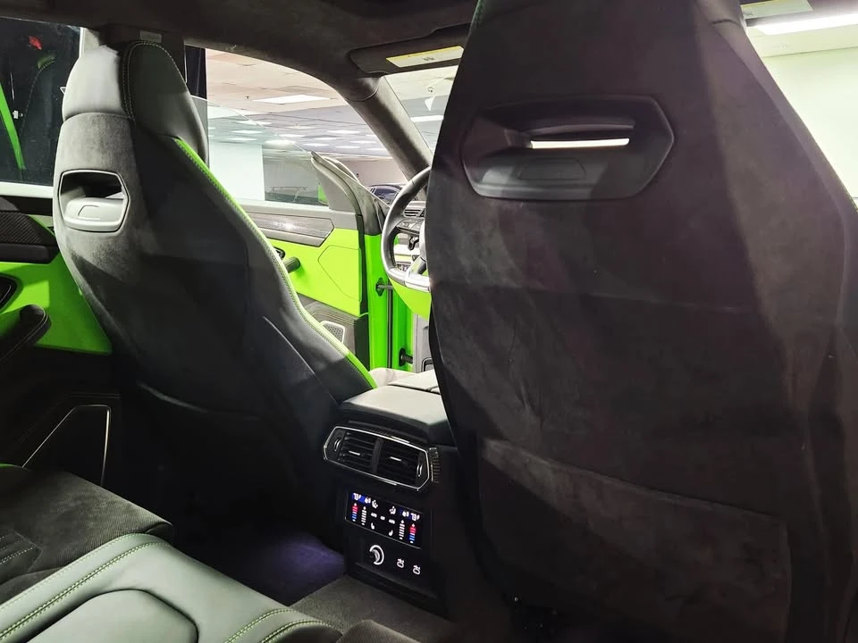 2023 Lamborghini Urus - Image 12 of 18