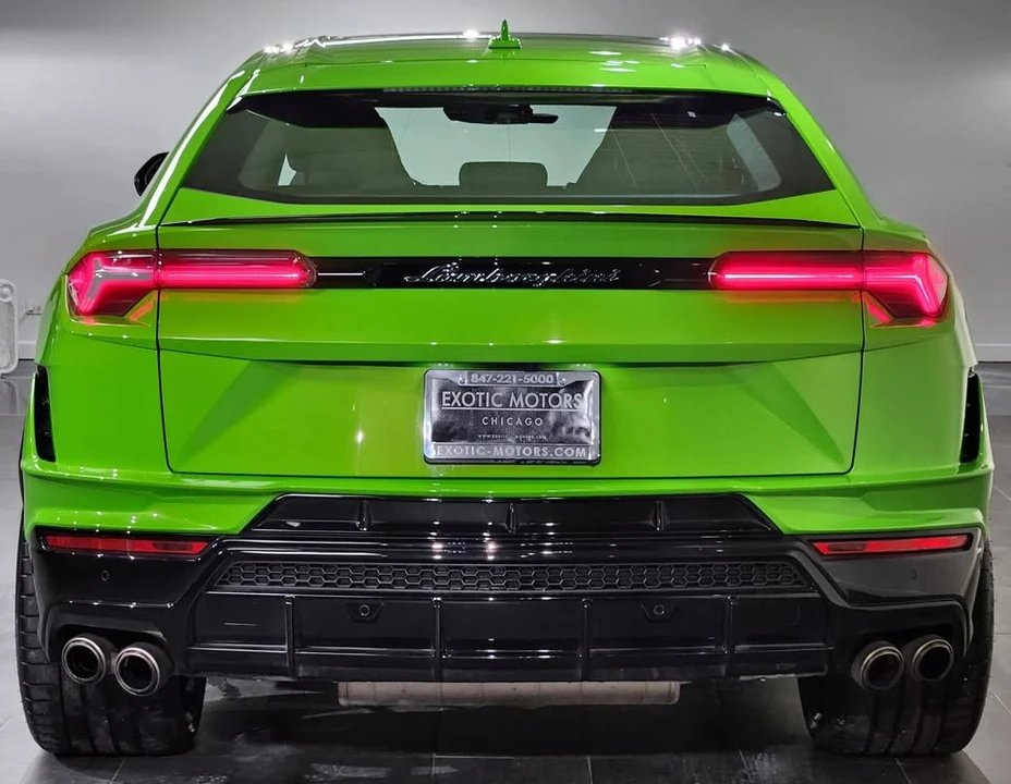 2023 Lamborghini Urus - Image 5 of 18