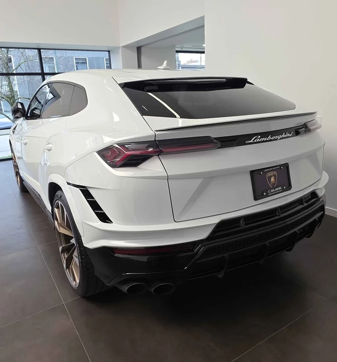 2023 Lamborghini Urus S - Image 3 of 17
