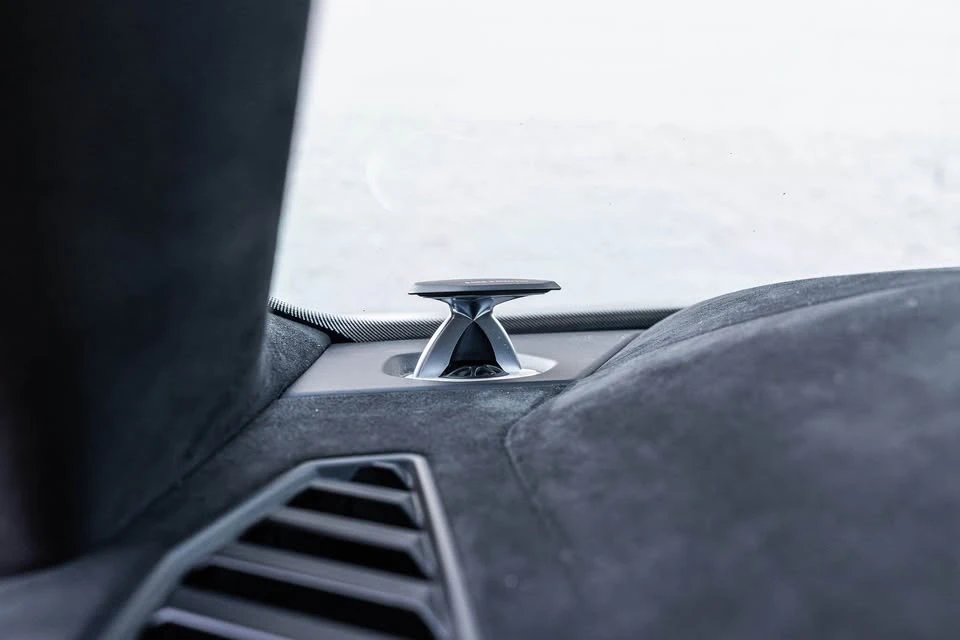 2023 Lamborghini Urus Performante - Image 18 of 19