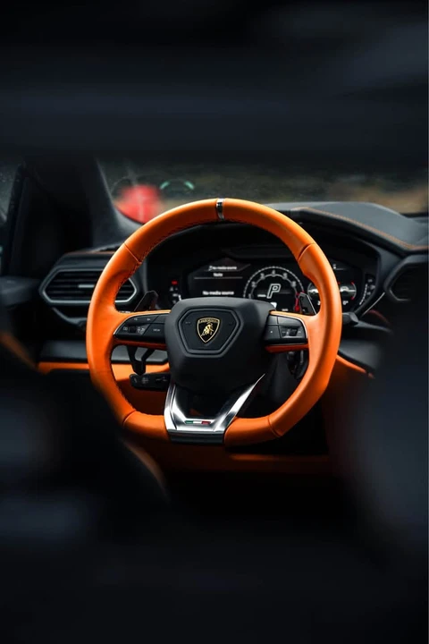 2023 Lamborghini Urus - Image 3 of 19