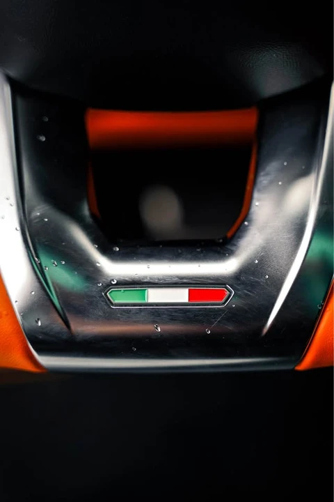 2023 Lamborghini Urus - Image 18 of 19