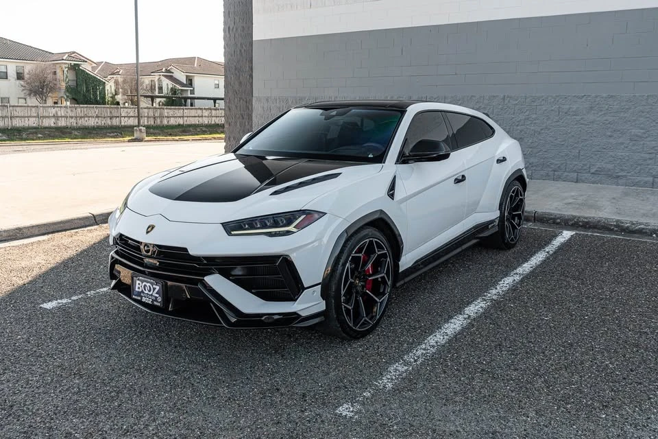 2023 Lamborghini Urus Performante - Image 4 of 20