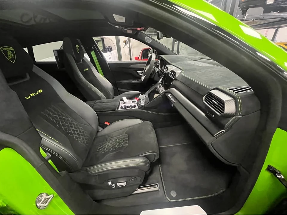 2023 Lamborghini Urus Performante - Image 7 of 7