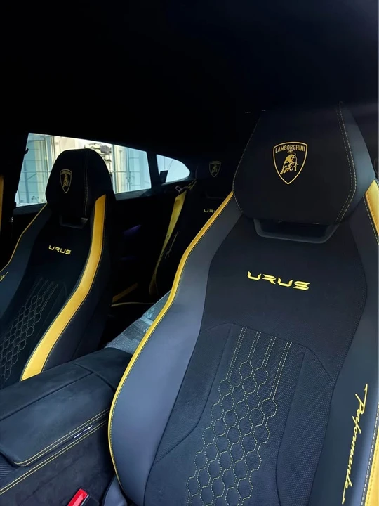 2023 Lamborghini Urus Performante - Image 4 of 6