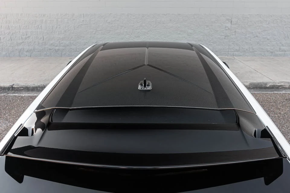2023 Lamborghini Urus Performante - Image 16 of 19