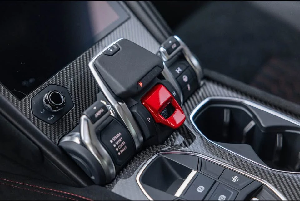 2023 Lamborghini Urus Performante - Image 5 of 10