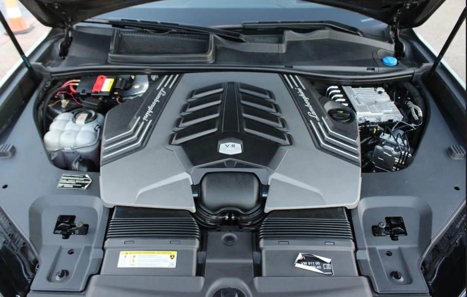 2023 Lamborghini Urus S - Image 19 of 19