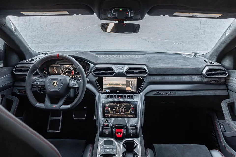 2023 Lamborghini Urus Performante - Image 8 of 20