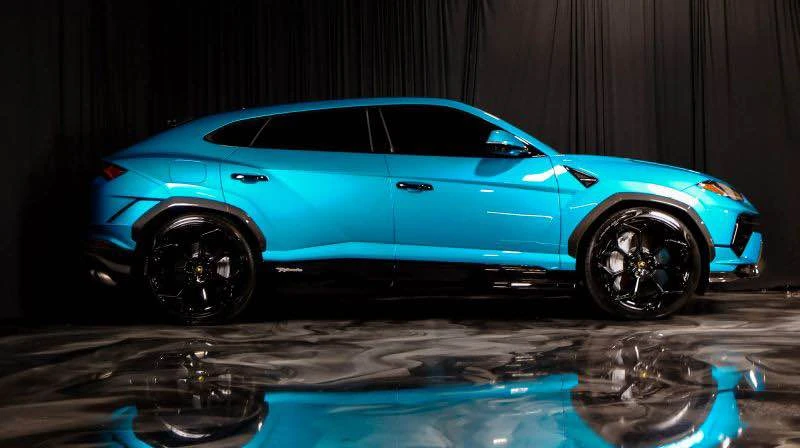 2023 Lamborghini Urus S - Image 2 of 11
