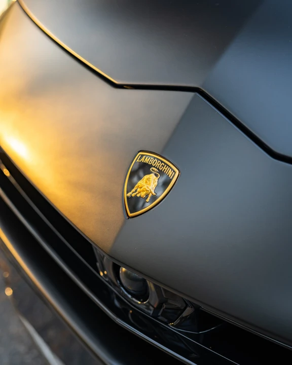 2023 Lamborghini Urus - Image 13 of 21