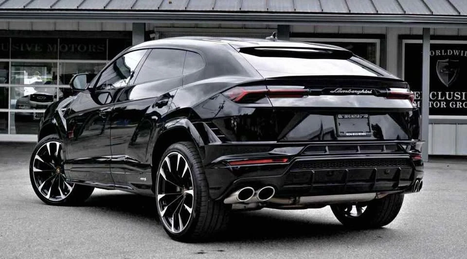 2023 Lamborghini Urus - Image 7 of 20