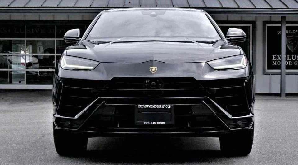 2023 Lamborghini Urus - Image 4 of 20