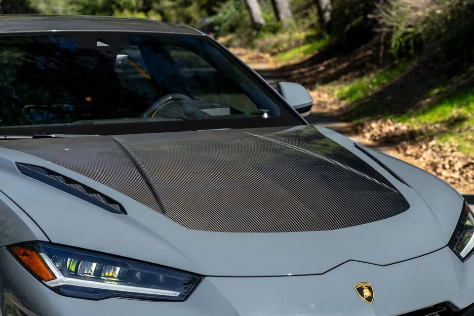 2023 Lamborghini Urus Performante - Image 8 of 18