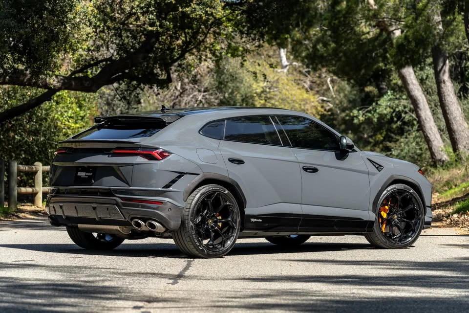 2023 Lamborghini Urus Performante - Image 3 of 18