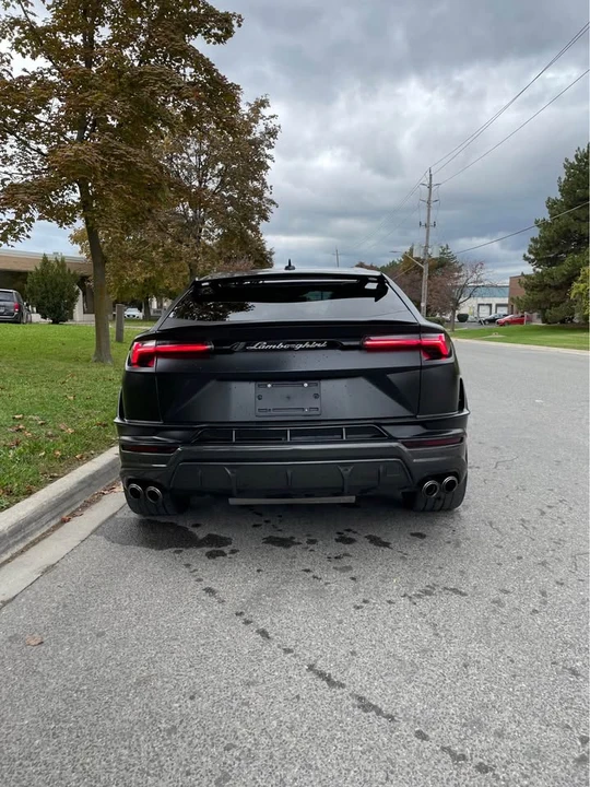 2023 Lamborghini Urus Performante - Image 8 of 8
