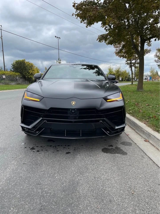 2023 Lamborghini Urus Performante - Image 2 of 8
