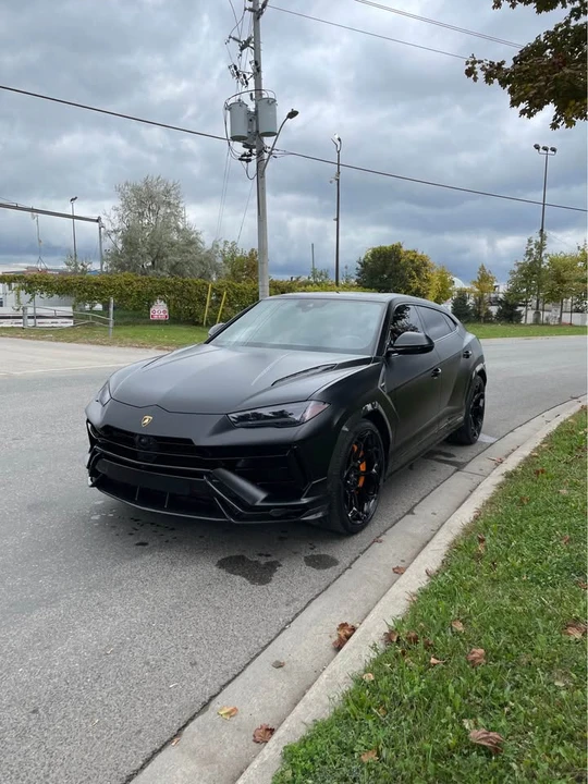 2023 Lamborghini Urus Performante - Image 3 of 8