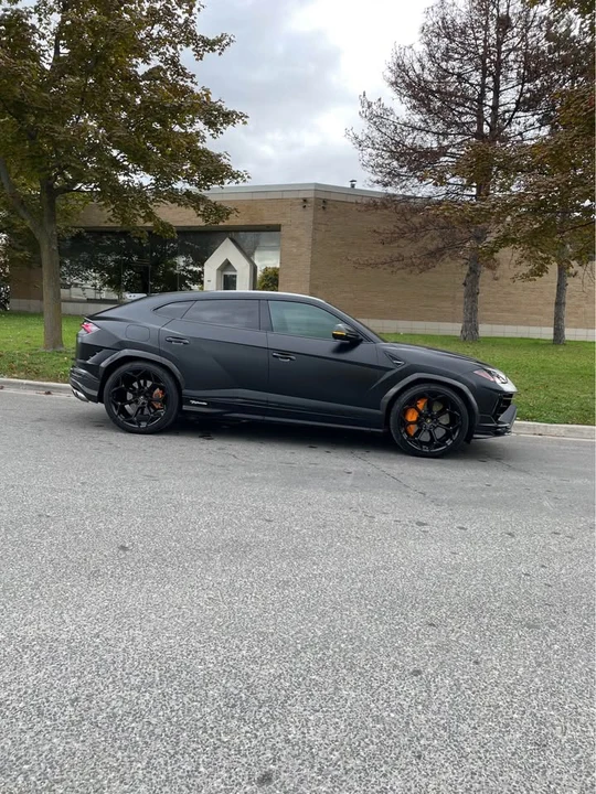 2023 Lamborghini Urus Performante - Image 6 of 8