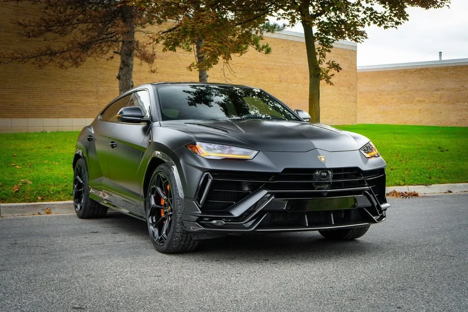 2023 Lamborghini Urus Performante - Image 2 of 20