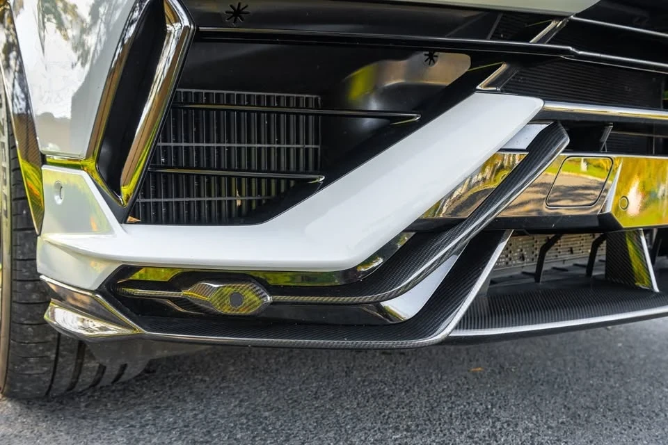 2023 Lamborghini Urus Performante - Image 2 of 20
