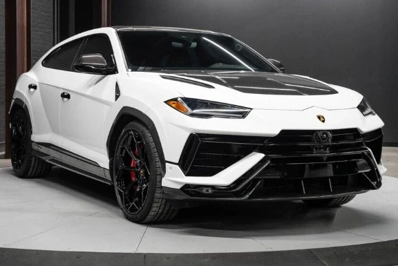 2023 Lamborghini Urus Performante - Image 2 of 8
