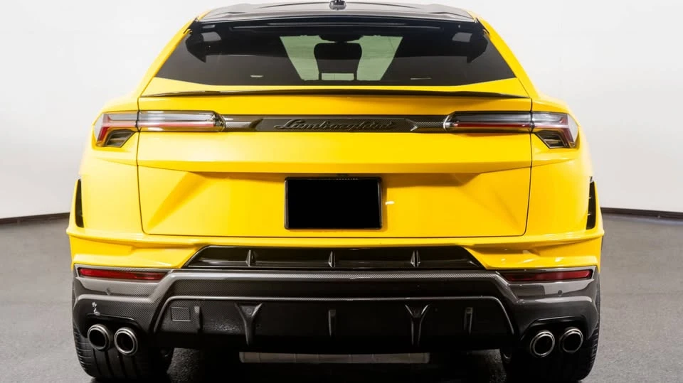 2023 Lamborghini Urus Performante - Image 4 of 11