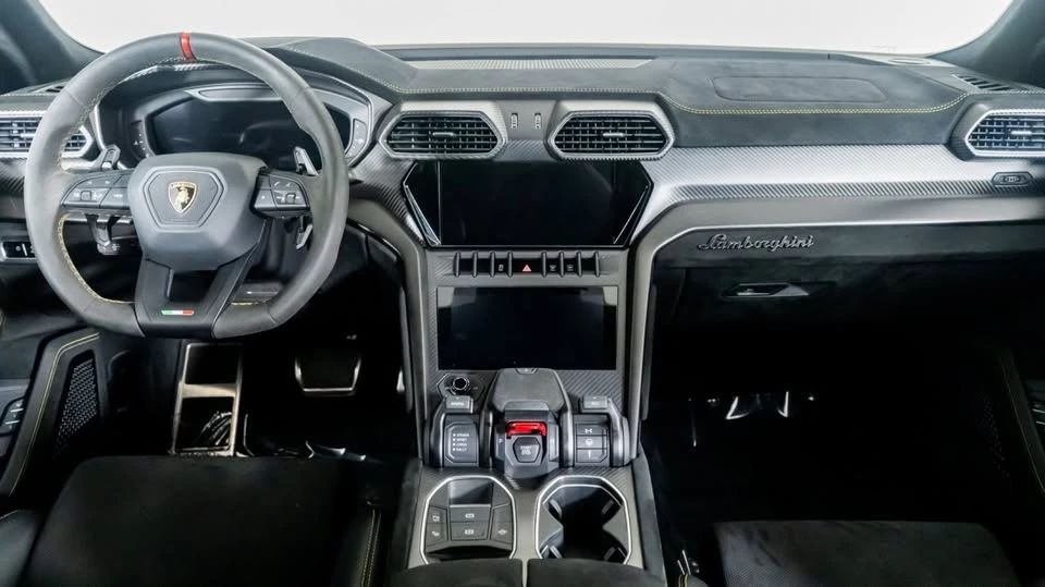 2023 Lamborghini Urus Performante - Image 6 of 11