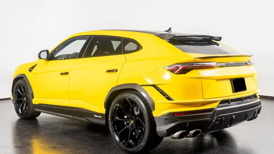 2023 Lamborghini Urus Performante - Image 3 of 11